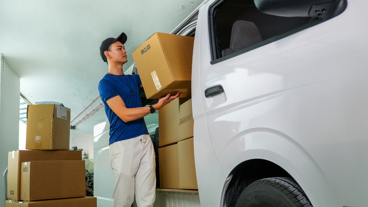 The Ultimate Guide to Festive Season Logistics for SG Retailers (CNY, Hari Raya, Christmas)